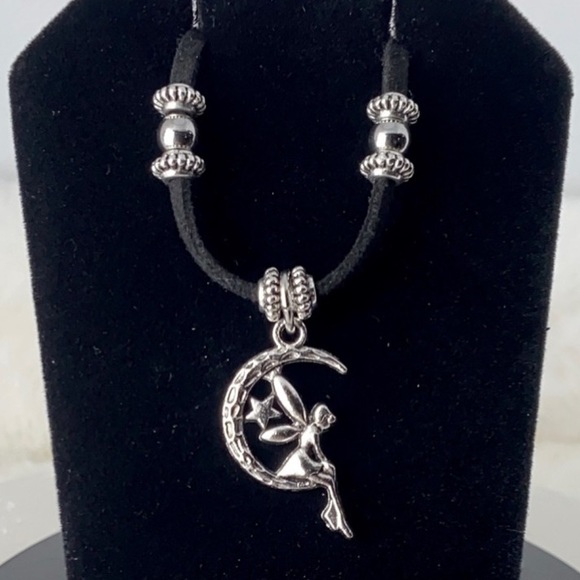 π΄Fairy & moon adjustable black choker necklace - Picture 3 of 10